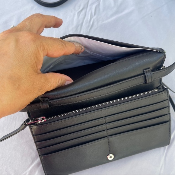 AllSaints Black White Snakeskin Animal Print Leather Crossbody Wallet on Chain - Picture 6 of 17